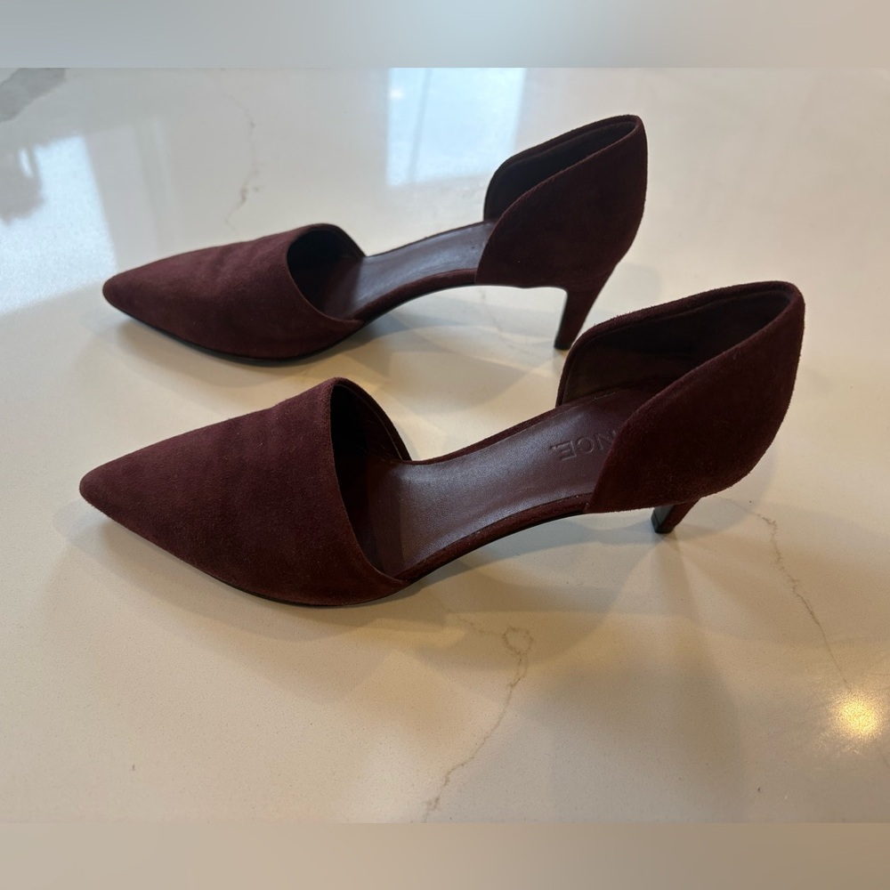 VINCE | Dorsay Kitten Heel | Burgundy | Size 6